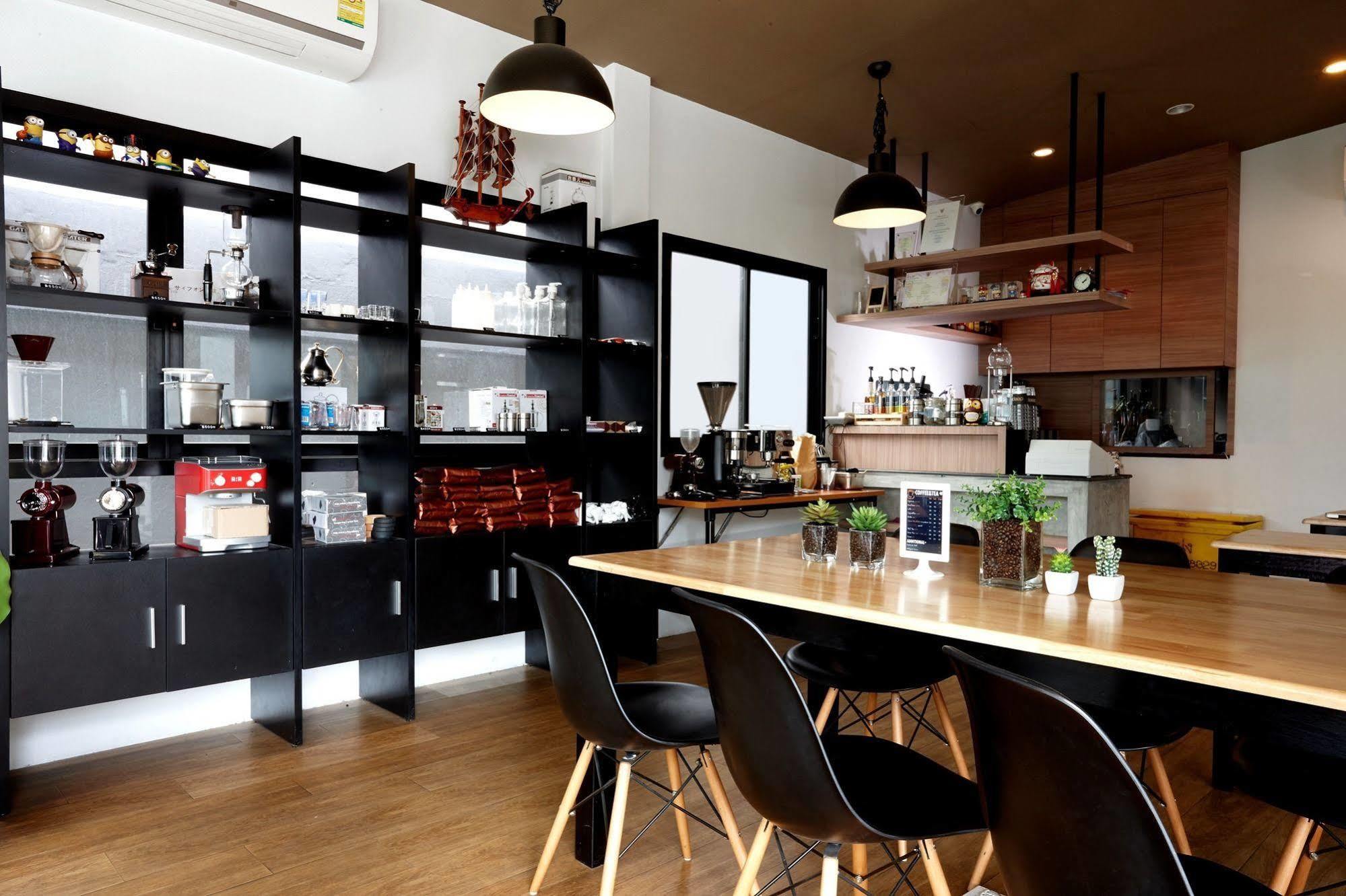 Praso Residence Bangkok Extérieur photo